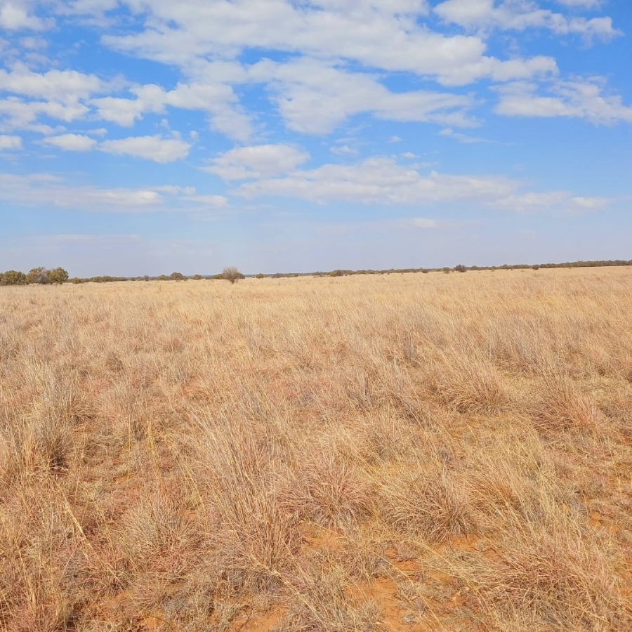  Bedroom Property for Sale in Bloemhof Rural North West